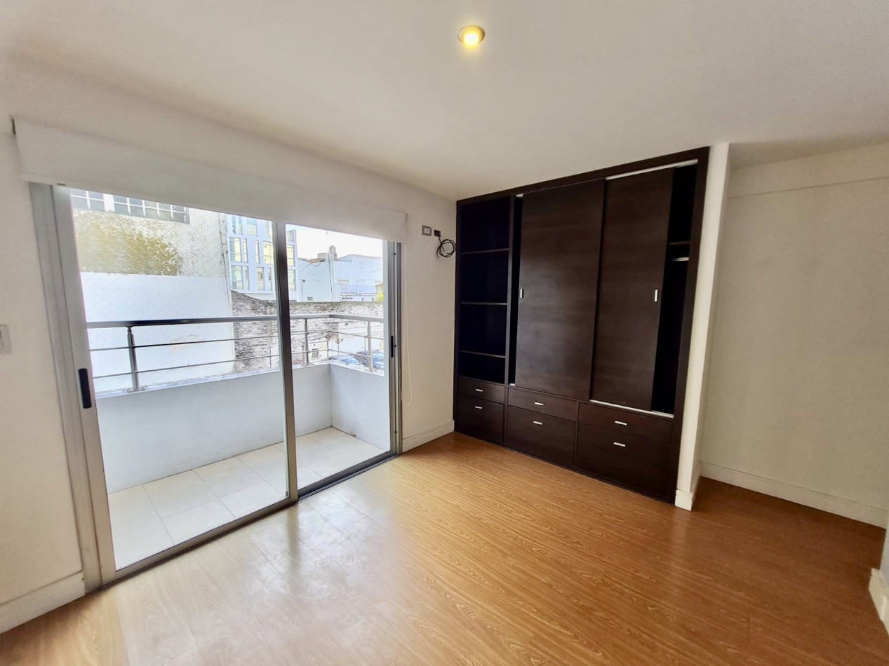 Semipiso plaza Mitre VENDE\PERMUTA