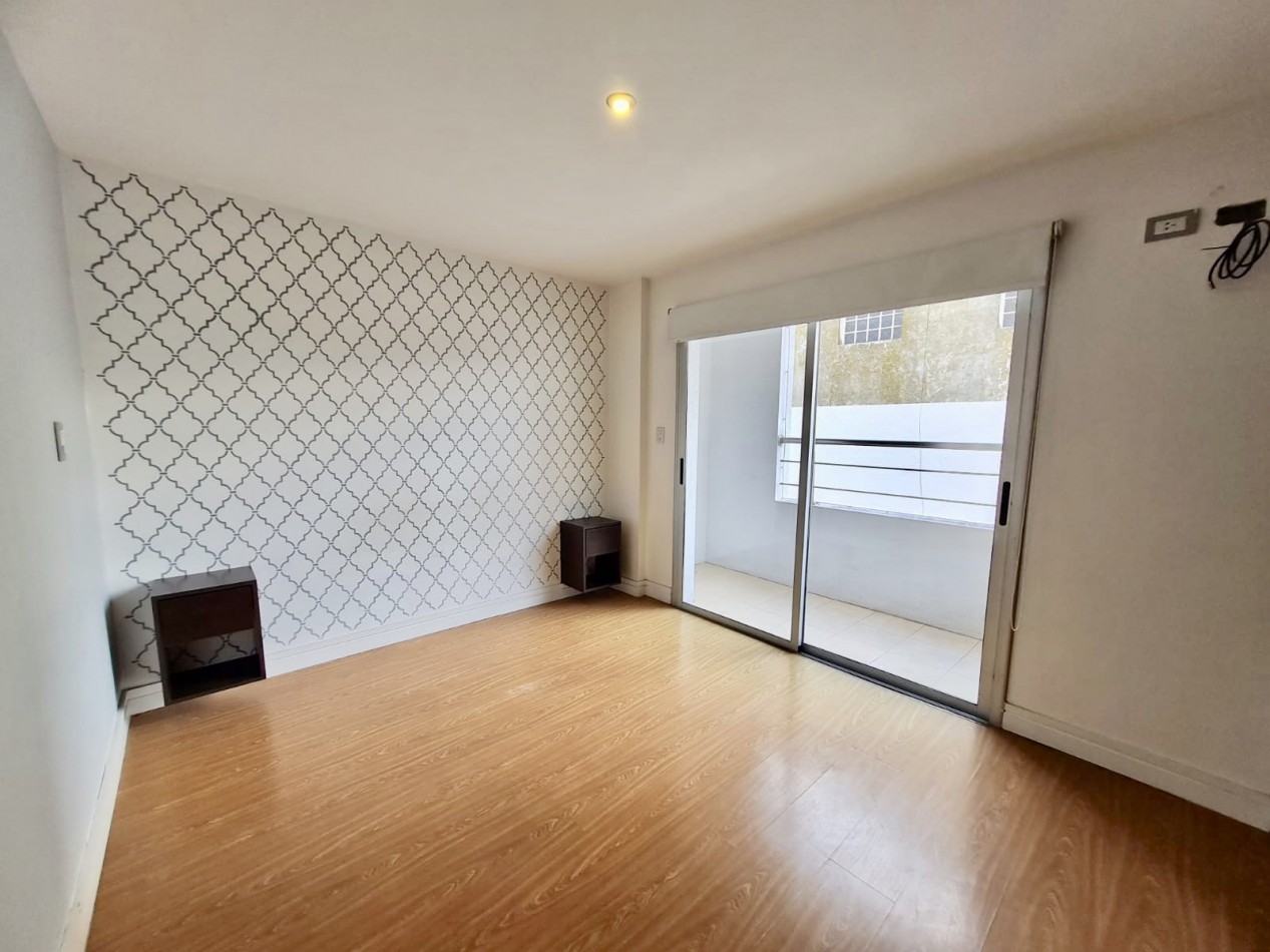 Semipiso plaza Mitre VENDE\PERMUTA