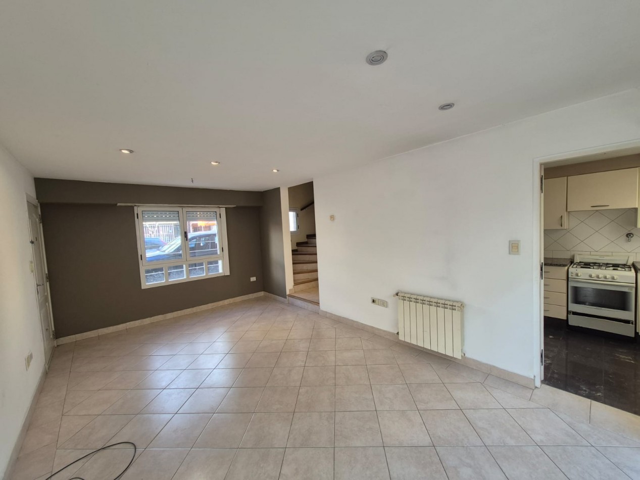 Triplex alquiler 24 meses