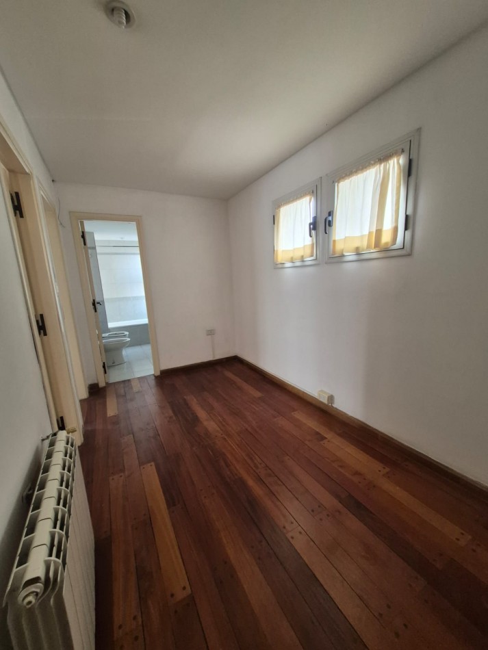 Triplex alquiler 24 meses