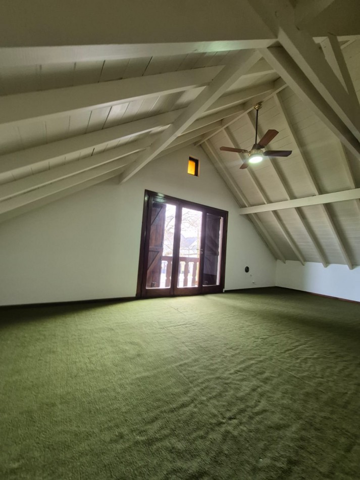 Chalet tradicional barrio San Carlos