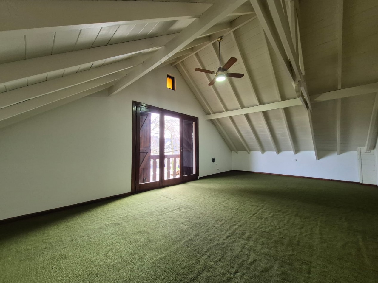 Chalet tradicional barrio San Carlos