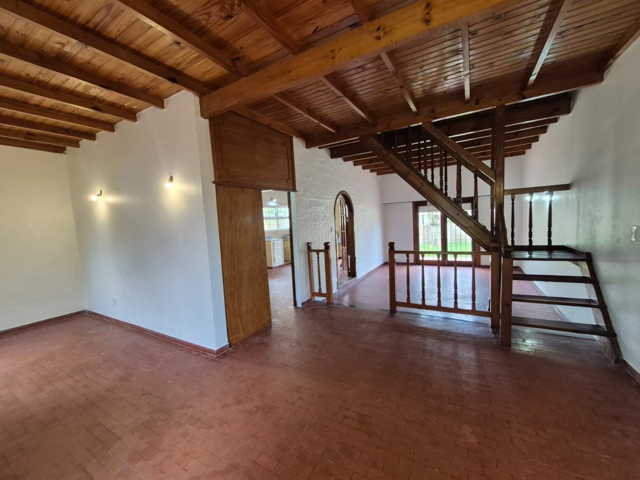 Chalet tradicional barrio San Carlos