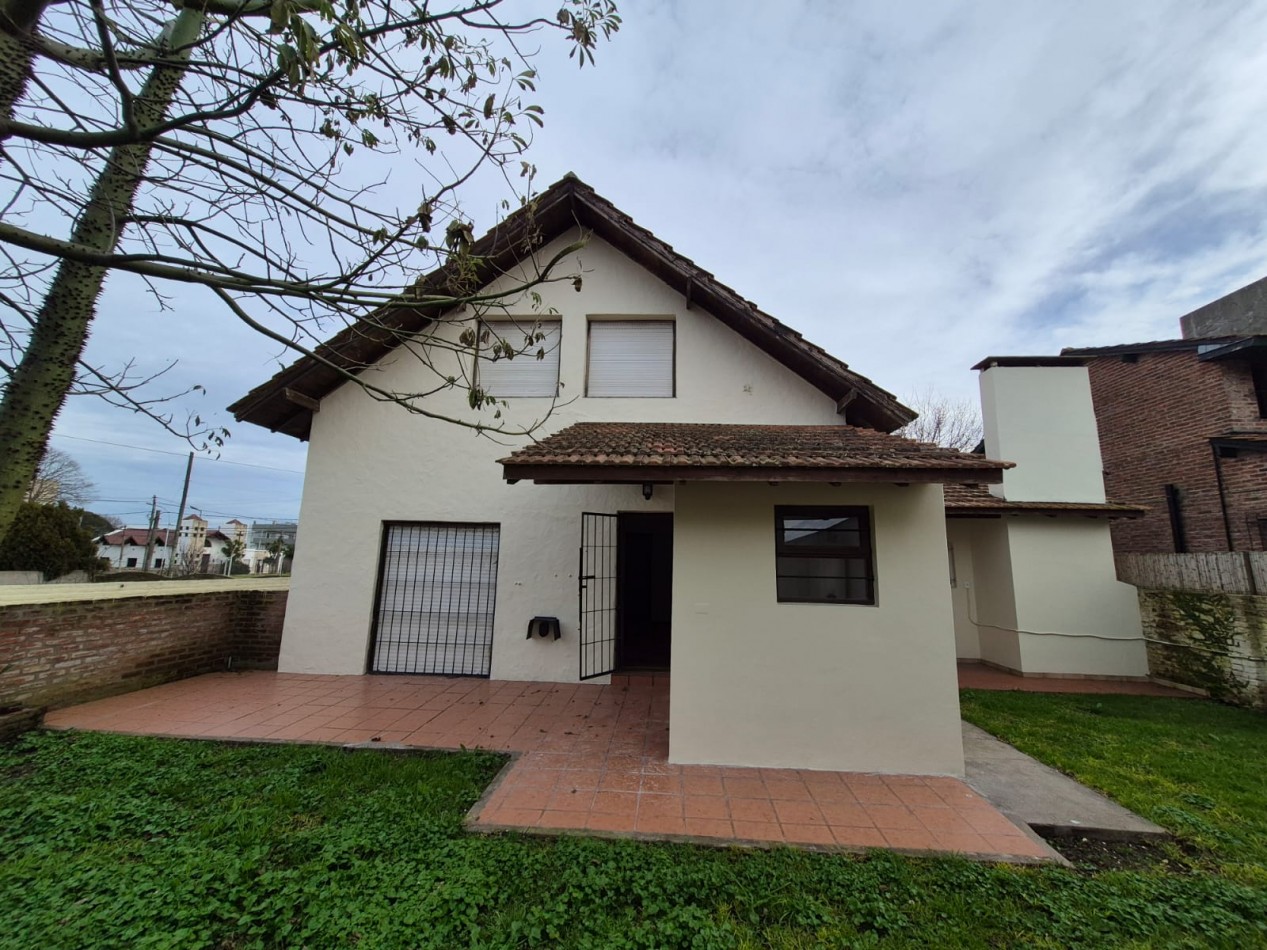 Chalet tradicional barrio San Carlos