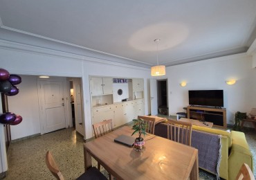 PH de 3 ambientes al frente con balcon, patio y dependencia - Av. Colon