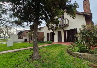 Chalet tradicional barrio San Carlos